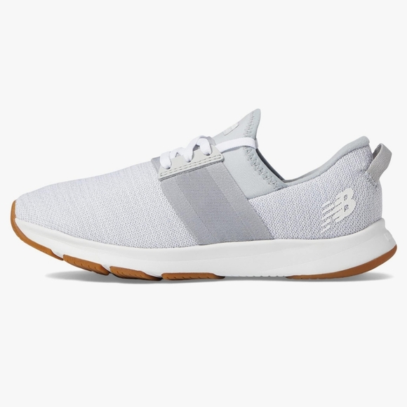 Kids New Balance Shoes Size 3 - Picture 3 of 9